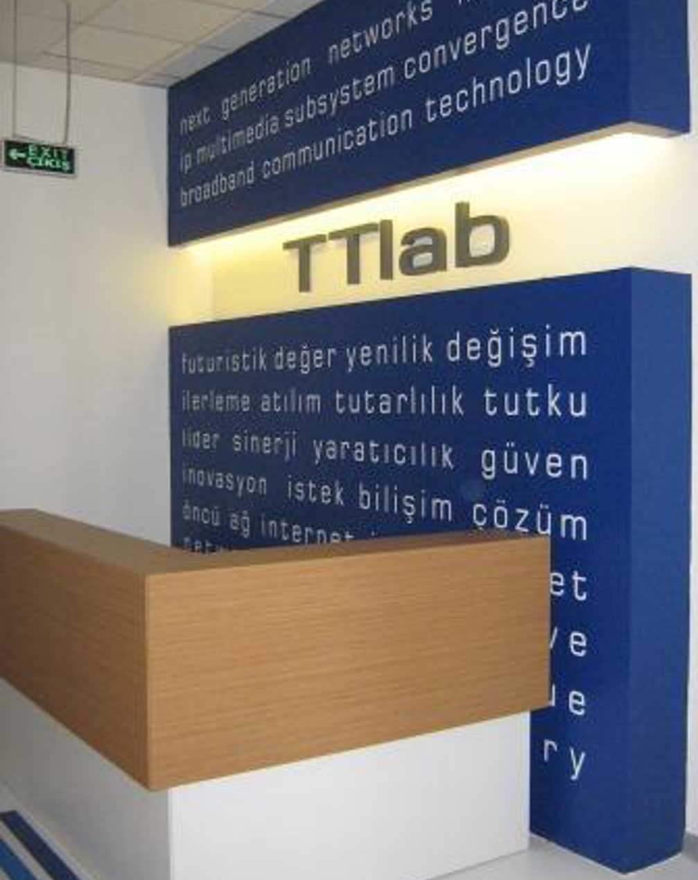 Teknoloji Sergi Salonu 04